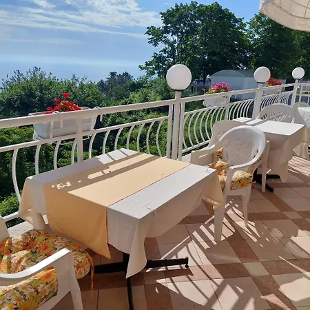 Gardia 3* Varna