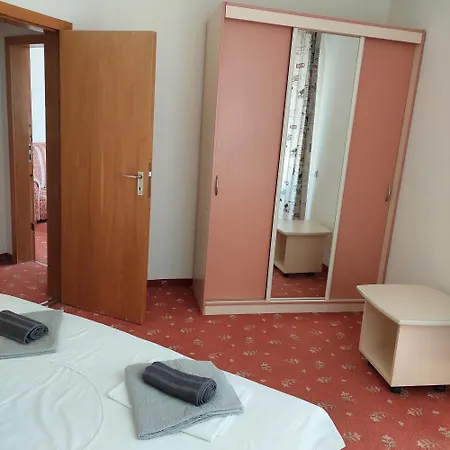 Gardia Hotel 3*