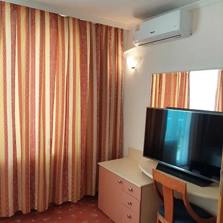 Gardia Hotel 3*