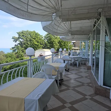 Gardia 3* Varna