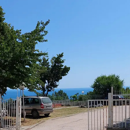 Gardia 3*